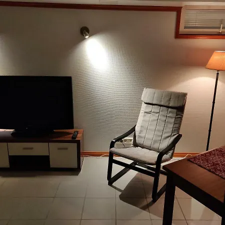 Yrjaenaentie Apartmán *